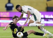 英雄联盟总决赛-包含墨西哥女足队员用进球致敬教练感人一幕的词条