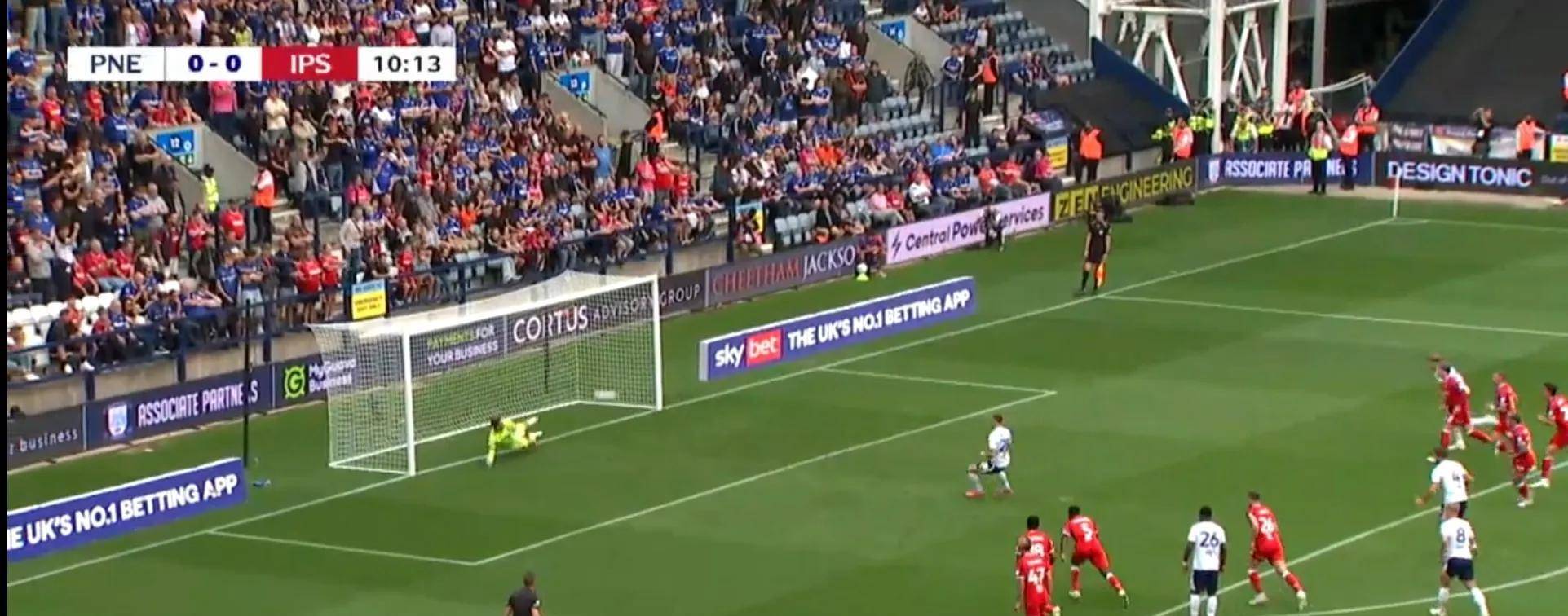 包含斯托克城主场战胜哈德斯菲尔德,结束连败的词条 包含斯托克城主场战胜哈德斯菲尔德,结束连败的词条