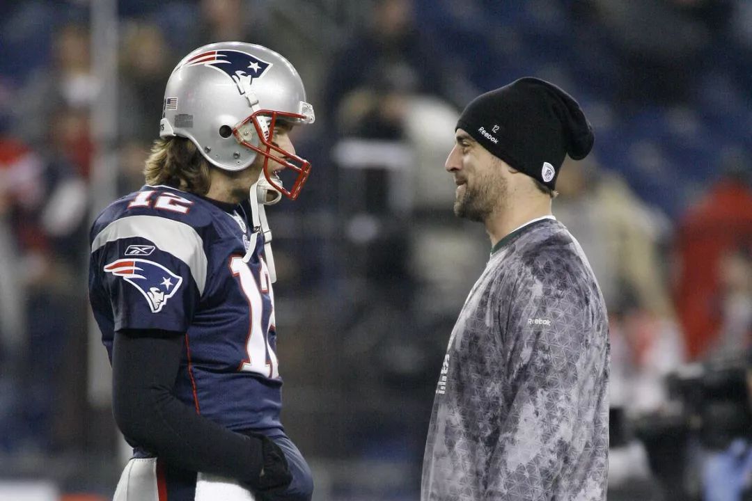 橄榄球选手赛后落泪,背后故事感人 橄榄球选手赛后落泪,背后故事感人