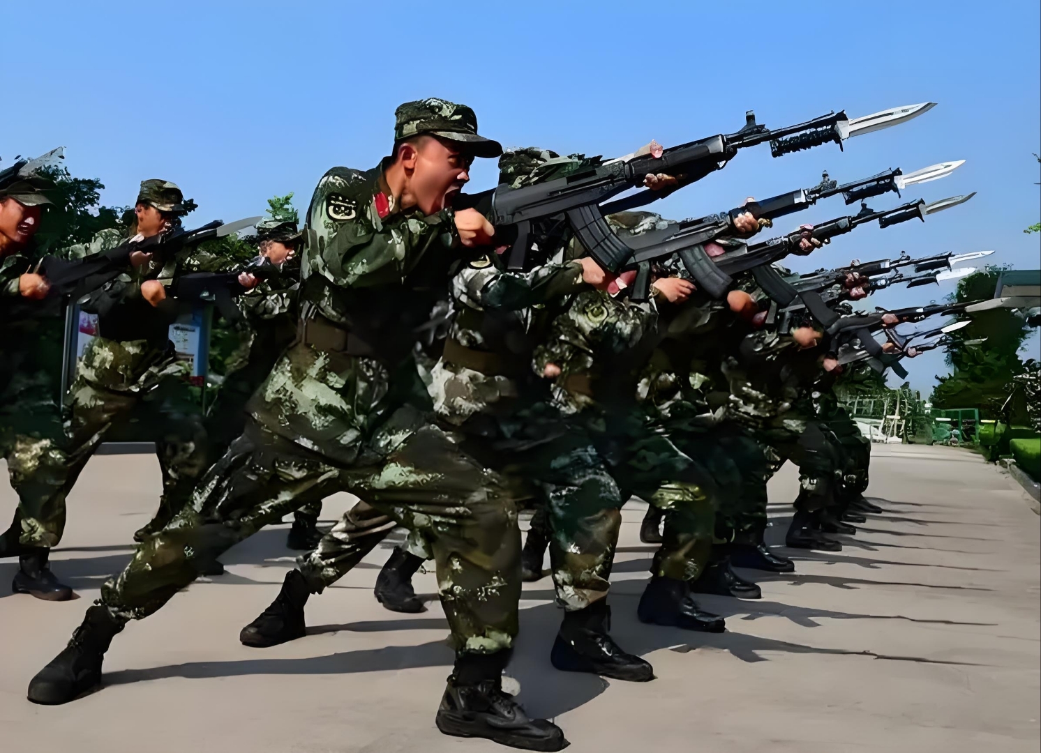 球队临近军备,士气高昂状态 球队临近军备,士气高昂状态