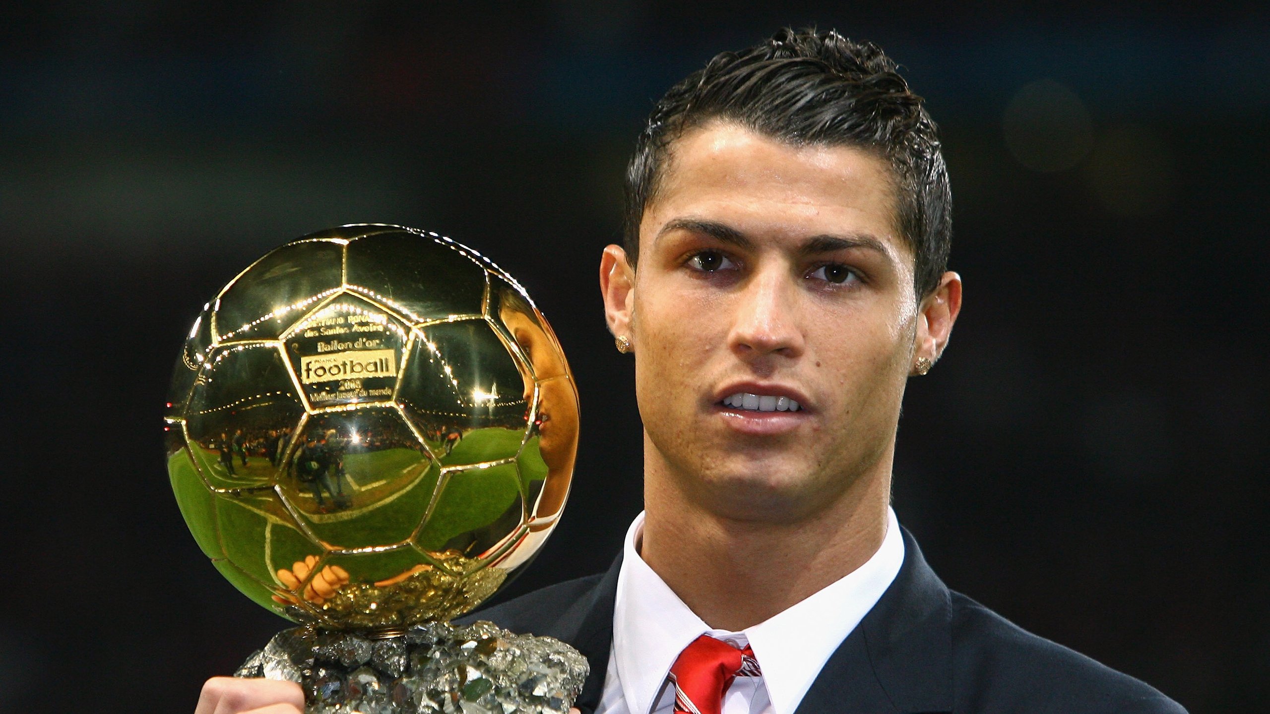 熔岩与冰川，当巴雷拉的火山能量遭遇冰岛的绝对零度