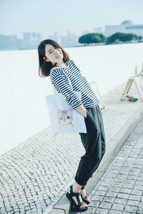 禁区守护神，浓眉生死战之夜锁死对手，率队挺进总决赛